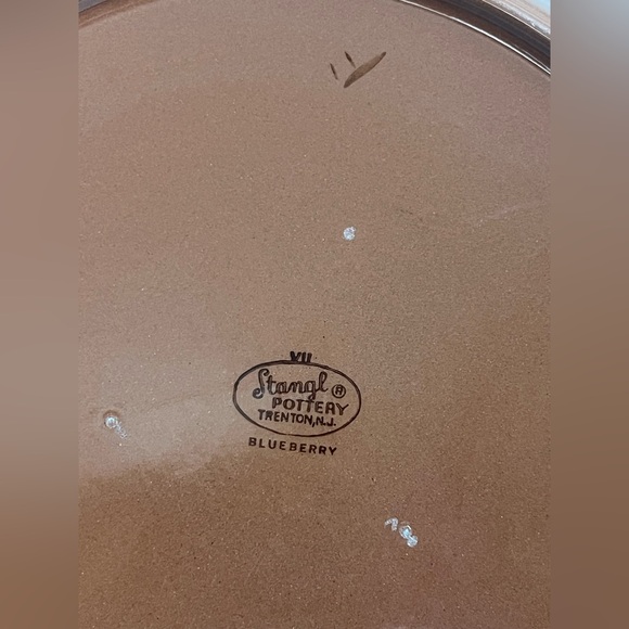 Stangl Pottery Round Chop Plate ~ Blueberry - Picture 4 of 7